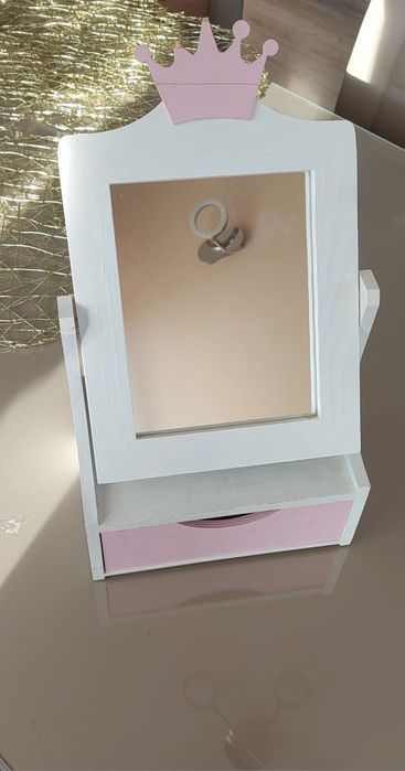 Toaletka mini drewniana