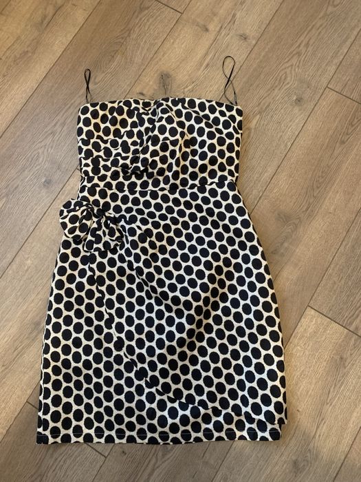 Sukienka elegancka nowa Reserved M nowa cena