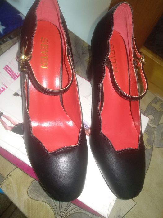 Туфельки жіночі ...