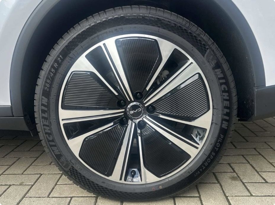 BYD Tang 2025 | 7 Lugares | 21.000 km — photo 5
