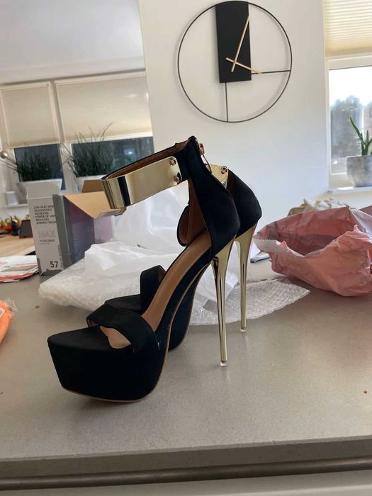 Sandały na szpilce 16 cm 2 kolory