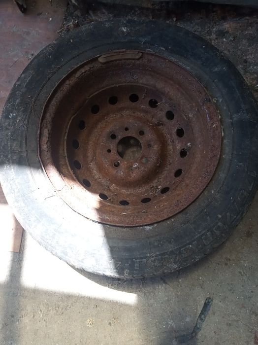Колесо в сборе на 175/ 70 / 13