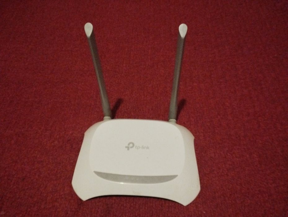 Роутер бу в хорошому стані