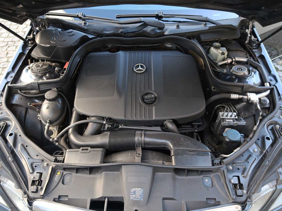Mercedes Benz E SW 250 CDI Avantgarde, nacional, histórico completo, 2010