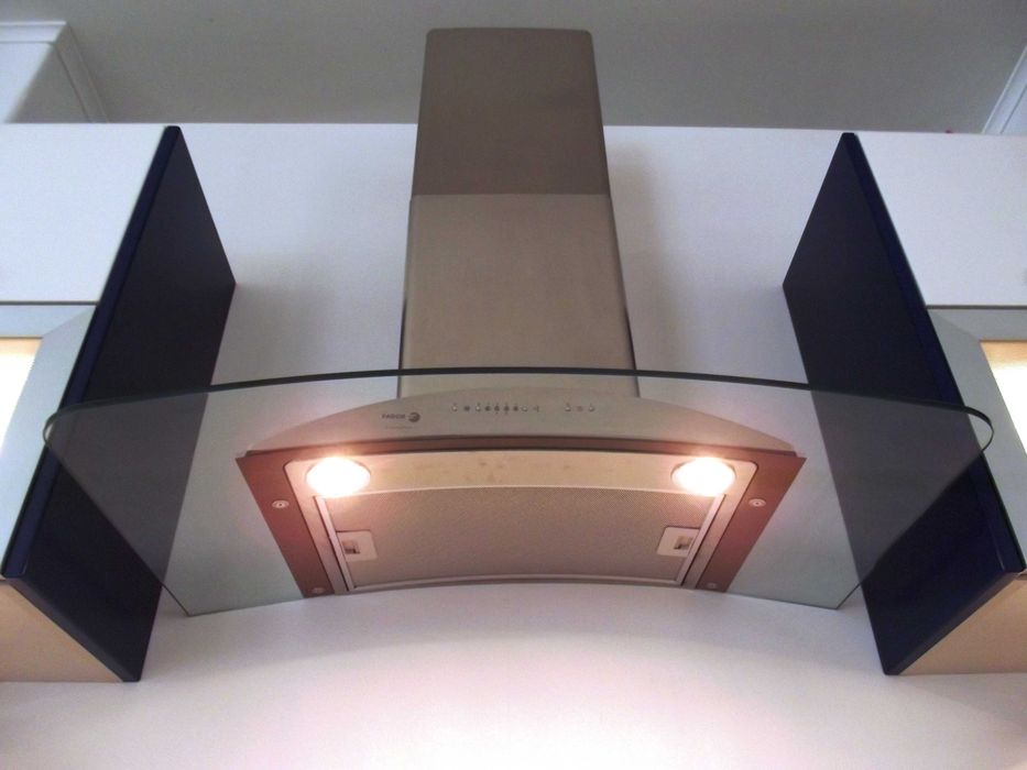 Exaustor / Chaminé FAGOR 90cm Inox-Vidro. Artigo de exposição.