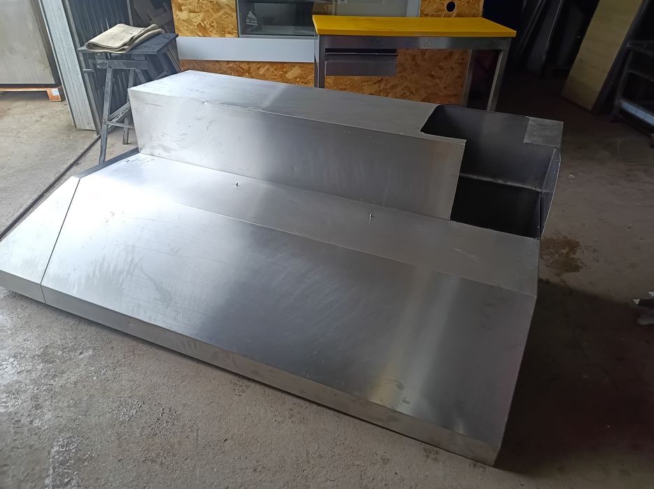 Hotte chaminé parietal