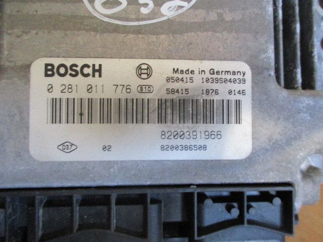 Centralina motor / ECU RENAULT Grand Scénic II (JM0/1_)