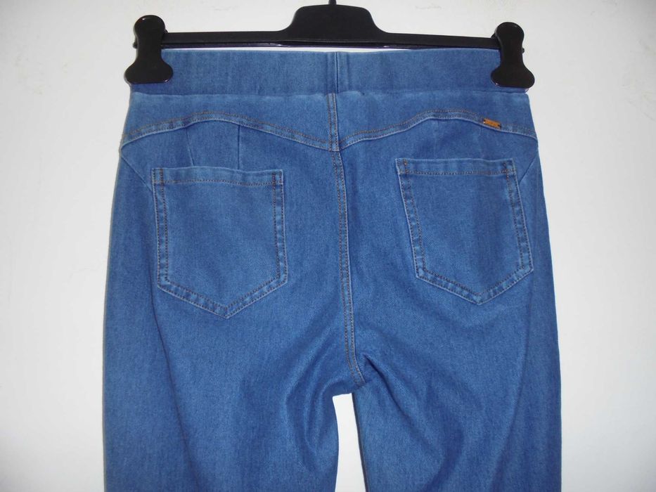 calça de senhora em ganga