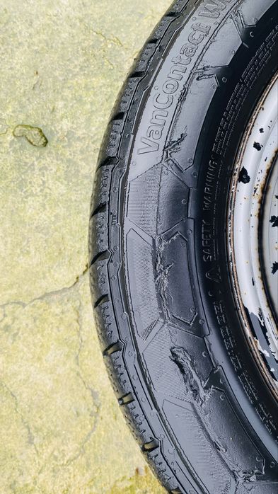 Complete tyres 205/65/16