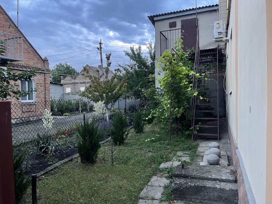 Продам приватний будинок 142 м2 16 соток ділянка