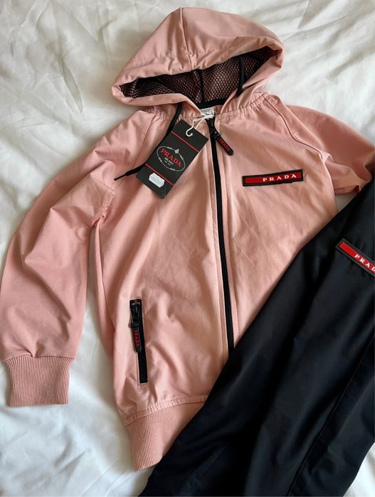 Dres prada dziewczynce 104 cm