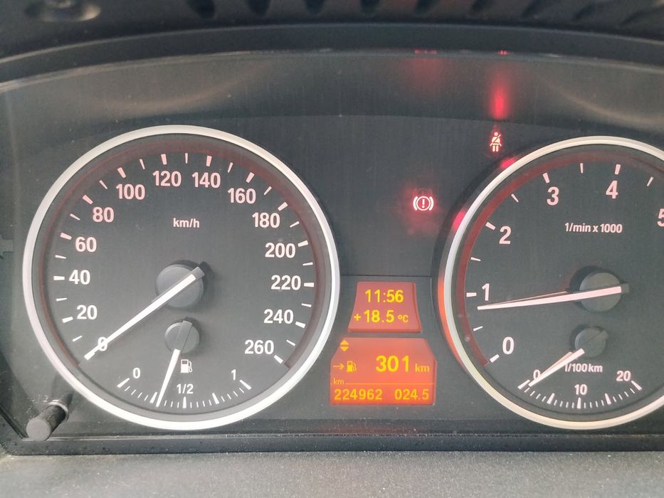 BMW 5 E60 2008r.520i