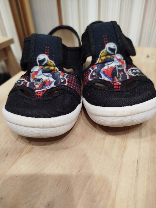 Капці в садок. Тапочки.