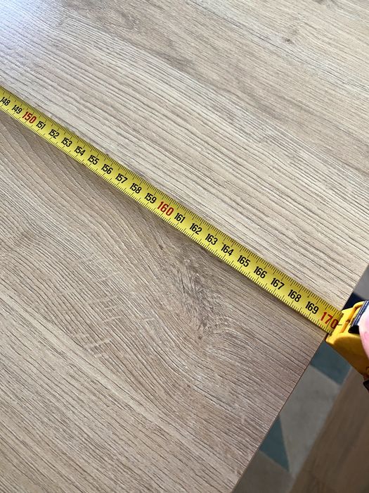 Mesa de jantar para 6 pessoas - extensível até 2 metros