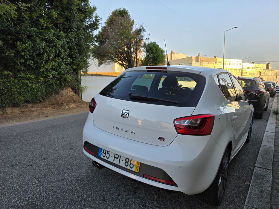 Seat Ibiza FR 1.6 edicao 30 anos