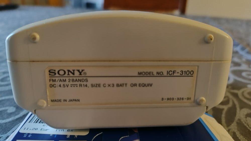 Rádio Sony ICF-3100