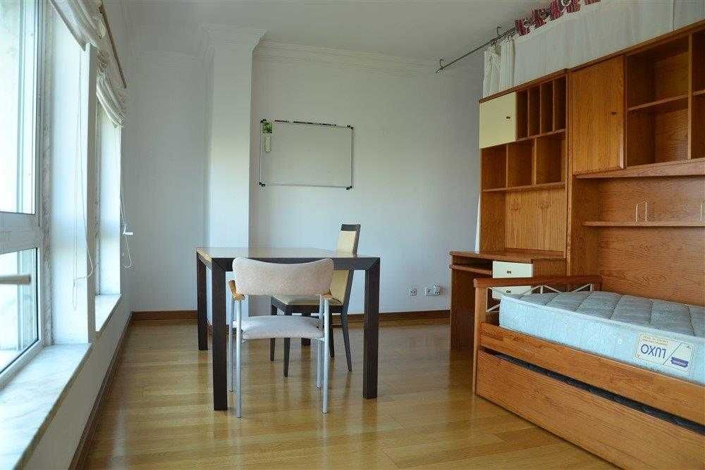 Mobília Quarto solteiro com duas camas