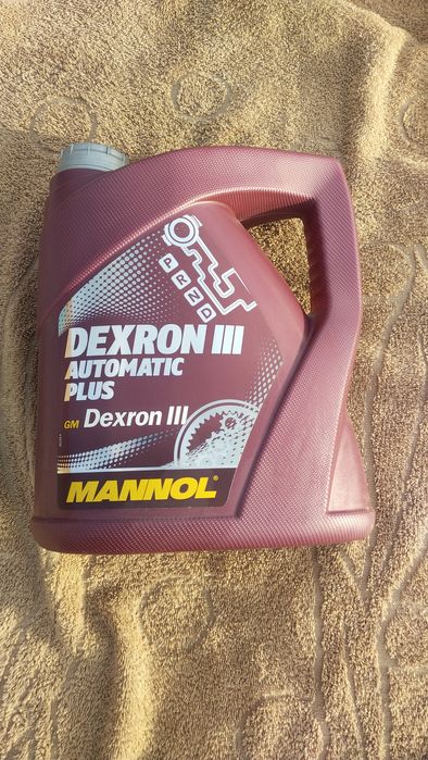 Продается масло. MANOL в5 литровых канистрах...в хорошем состоянии.