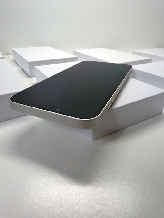 Apple iPhone 14 Plus・128GB・Luz das estrelas (Fatura e Garantia)