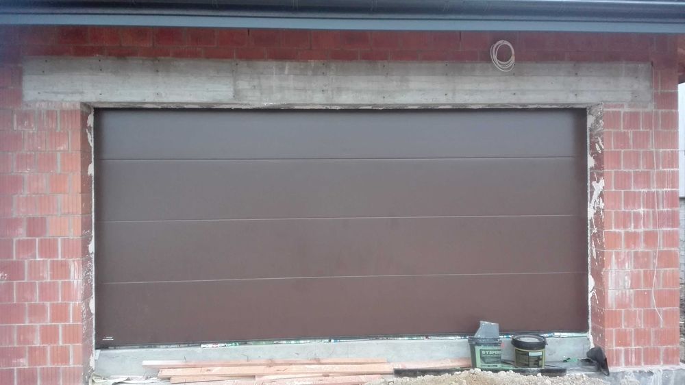 Brama segmentowa garażowa Producent lokalny