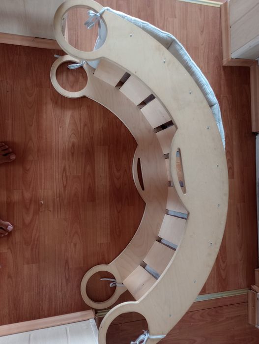 Sprzedam ławę z drzewa do ćwiczeń gimnastycznych