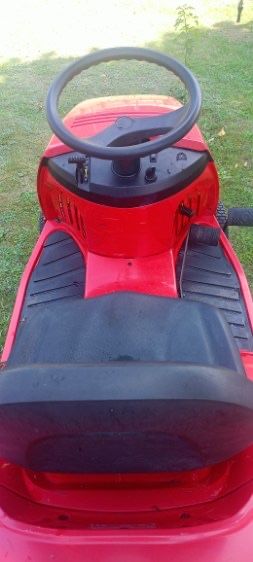 Traktorek ciagniczek honda 2113