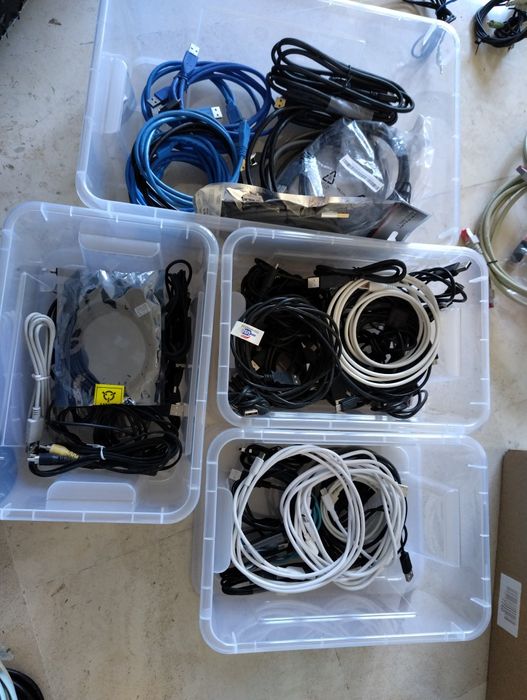 Various USB Cables489239428623257600