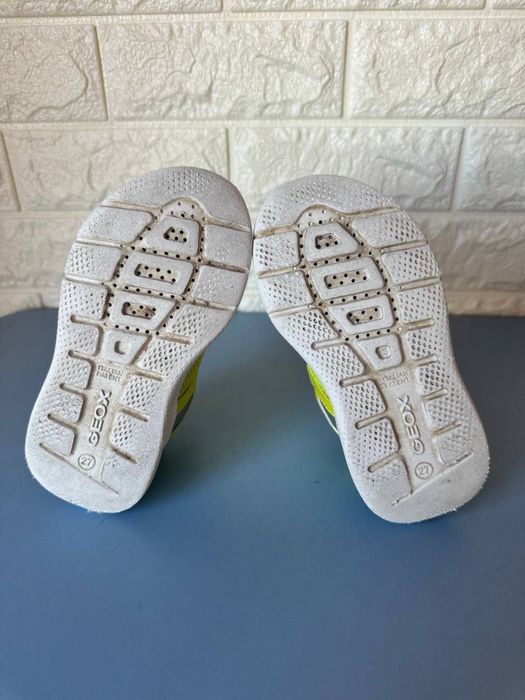 Кросовки Geox 27p мокасини хайтопи кросівки adidas nike