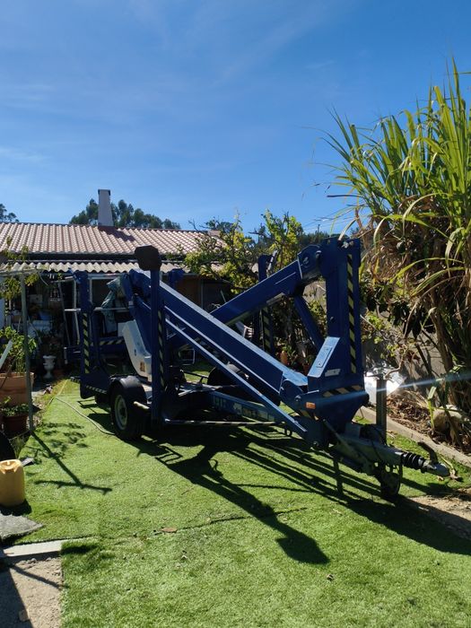 17 m plataforma elevatória articulada