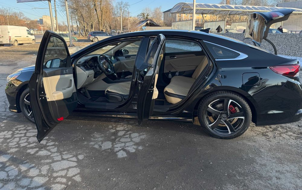 Hyunday Sonata LF (VII) 2018 USA 2.4 чорний
