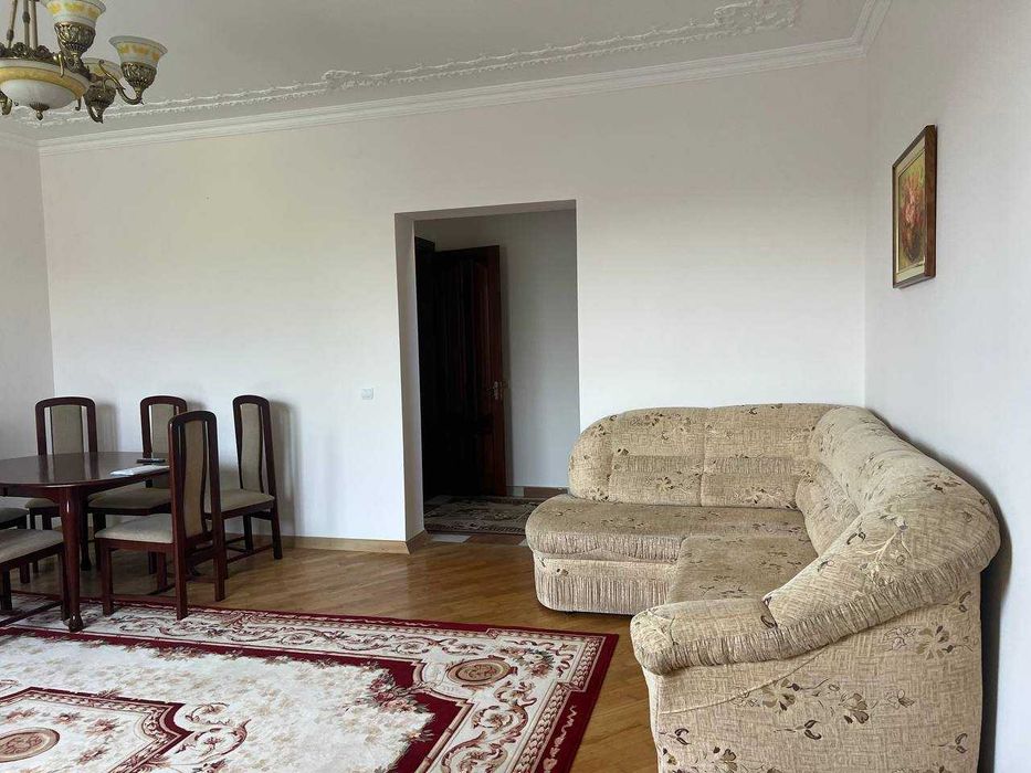 Оренда будинку в Мурованому