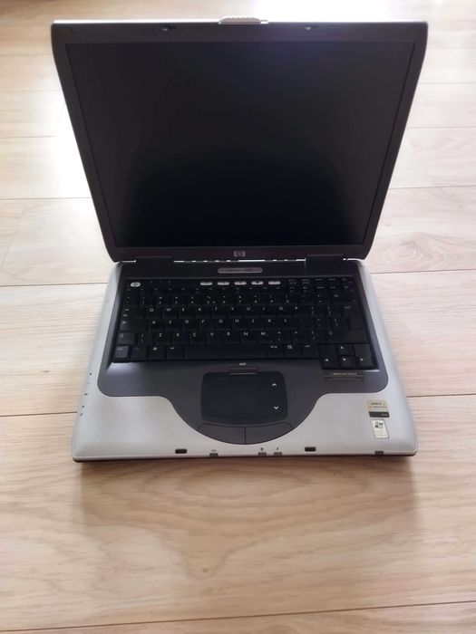 Laptop HP Compaq nx9005 Windows XP