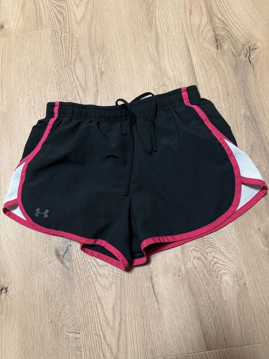 Damskie sportowe spodenki Under Armour XS
