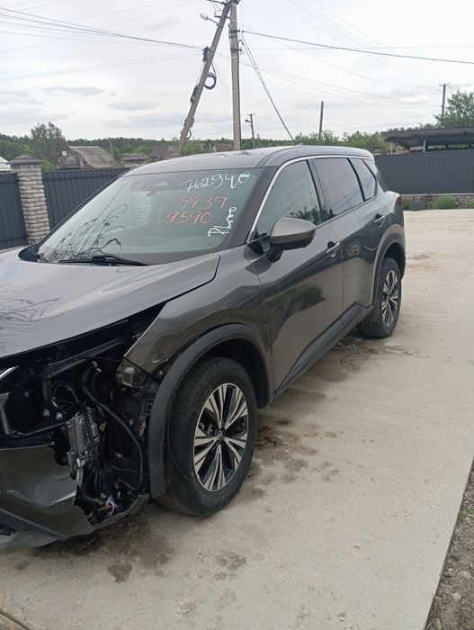 Разборка Nissan Rogue T33 Ниссан рог Т33 2.5 бензин полный  привод