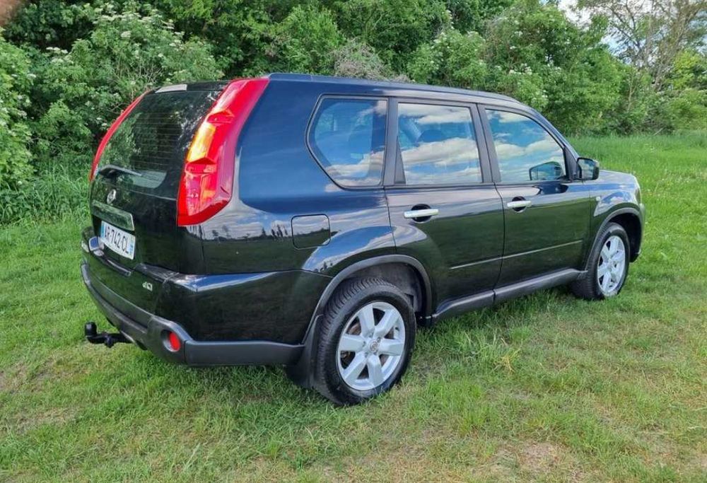 Nissan X-Trail 2007 року