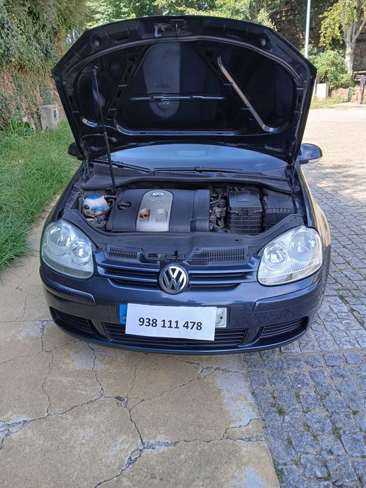 Volkswagen Golf V 1.4 Fsi 90 cv : Fiável, Económico e Pronto a Circular