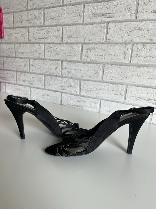 Buty/sandały na obcasie damskie Clarks 38 Nowe !