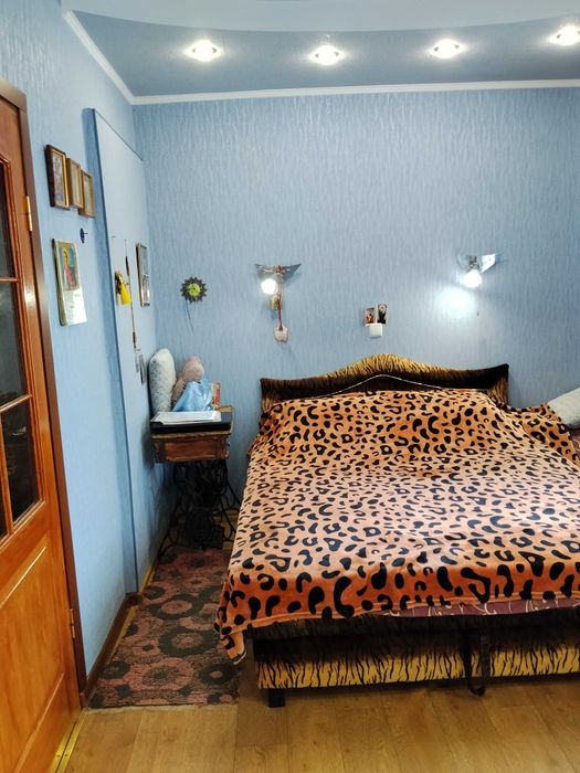 Продам великий будинок зі всіма зручностями в с. Кручик (10 км від Богодухова)