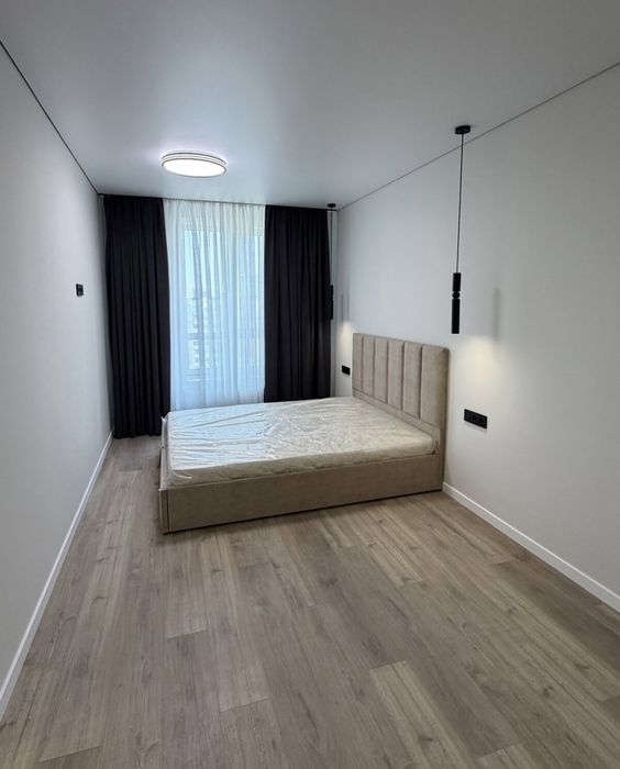 Квартира, 1-кімн., 42 м², Вишневе