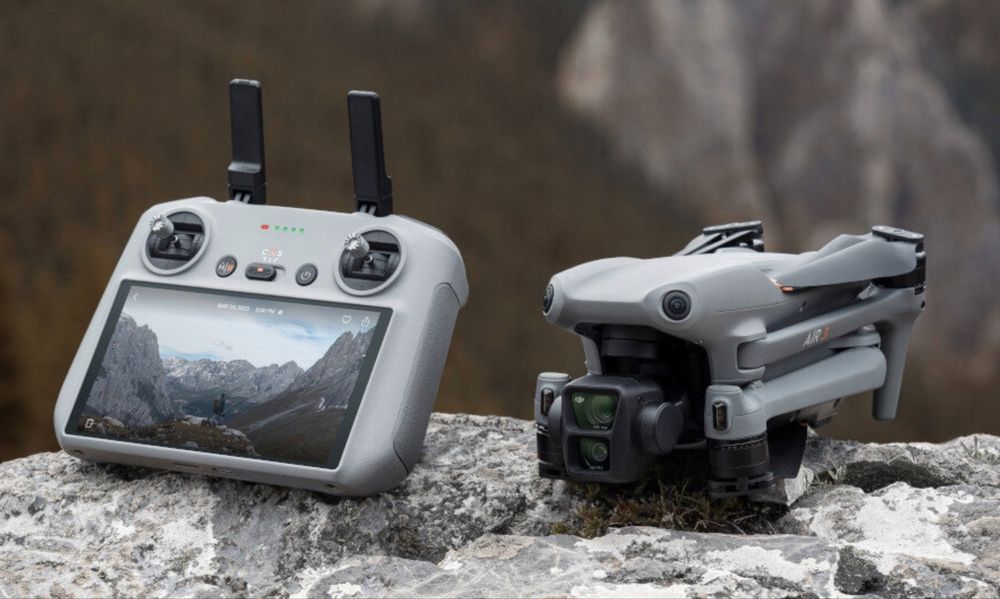 Sprzedam DJI Air 3 RC 2 Fly More Combo