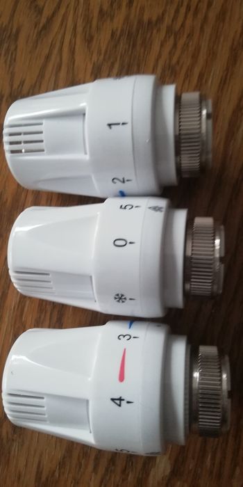 Zestaw 3 głowic termostatyczny C.O.