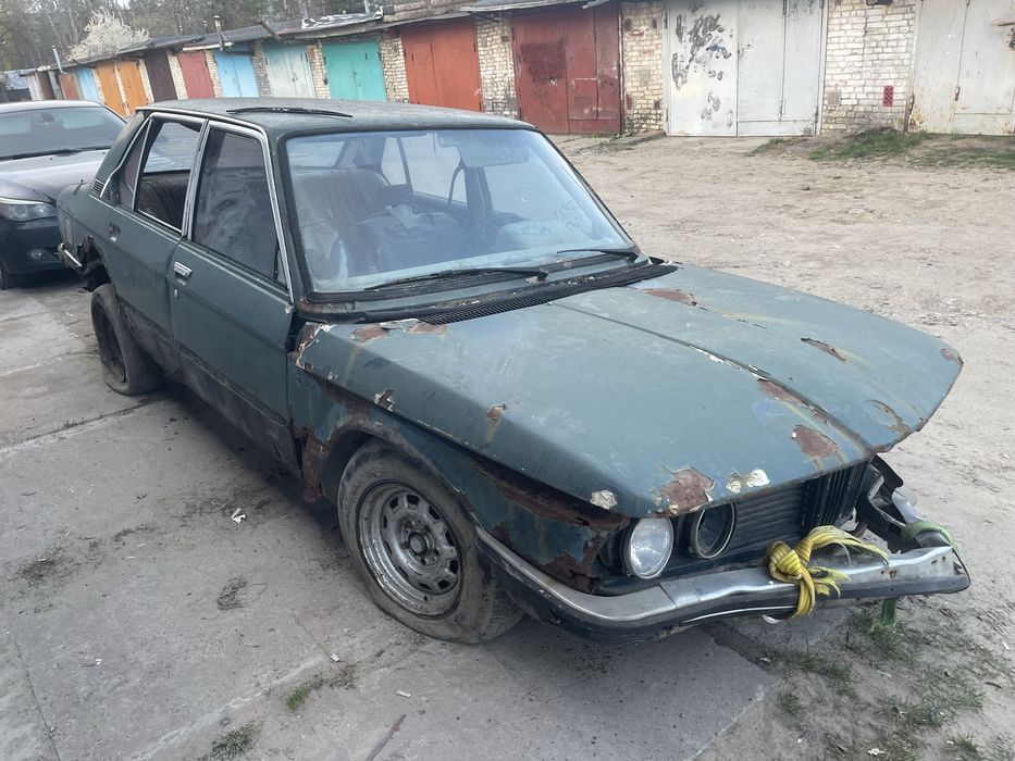 Мотор до BMW E12 М30B25 b28