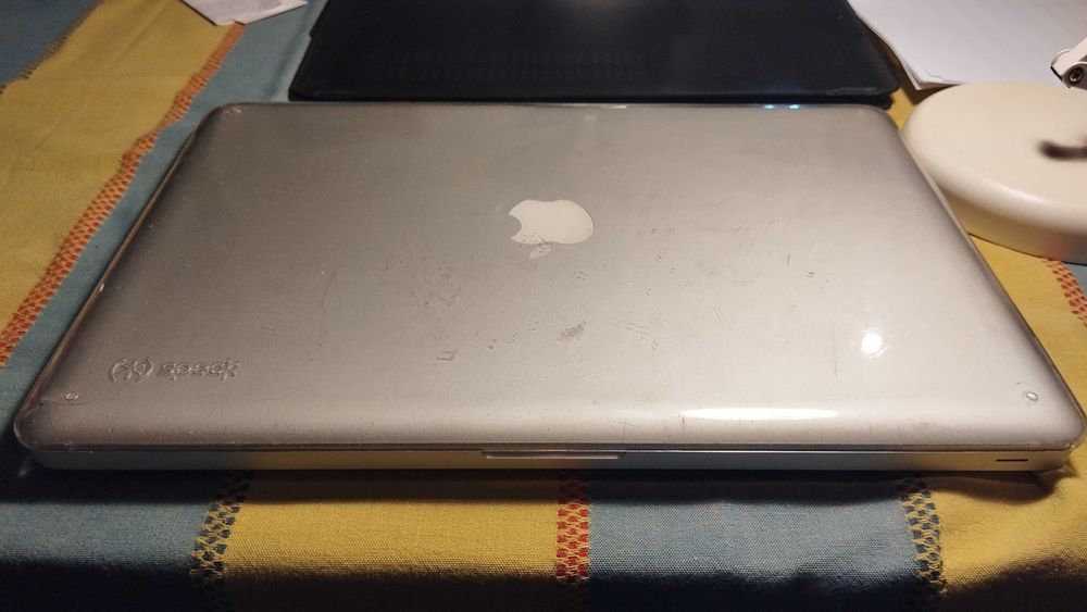 computador Macbook pro 2011 para peças