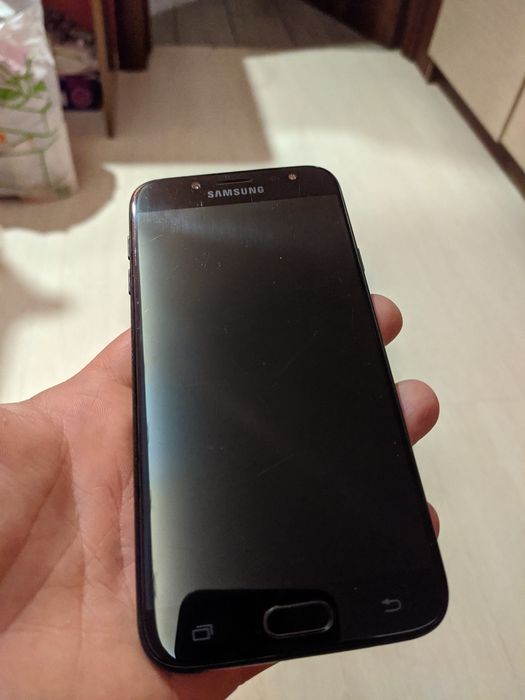 Samsung j7 2017.