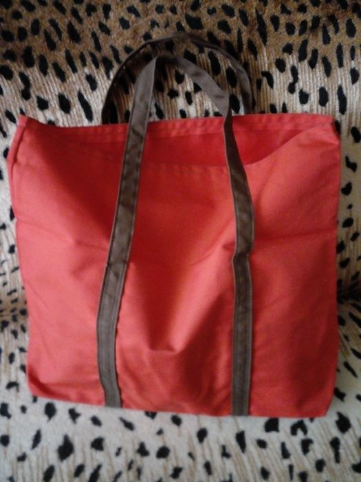 Продам женскую сумку