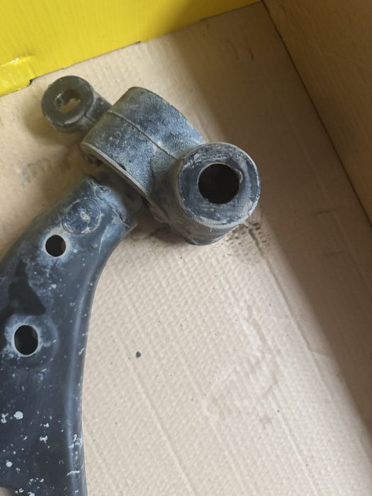 Ричаги  оригінал передні мазда 6 2016