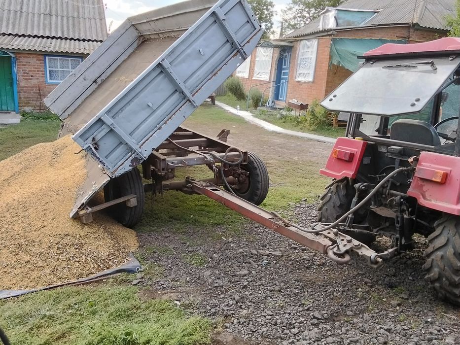 Продам прицеп 2птс4