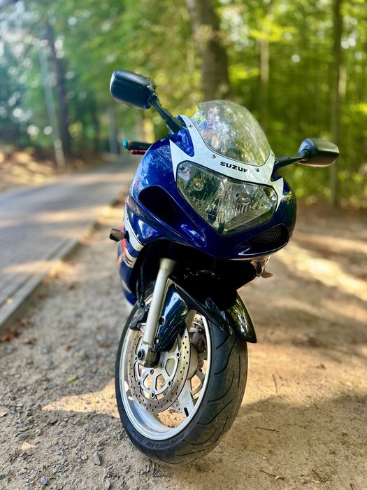 Suzuki GSX-R 600 K1 – 2001 r.