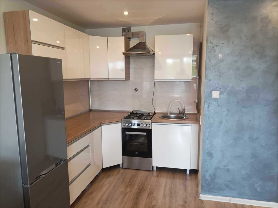 Sprzedam 2 - pokojowe mieszkanie w Ostrołęce, ul. Psarskiego 22