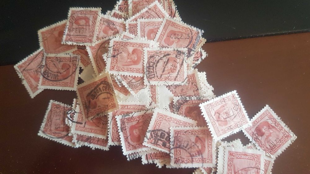 Lotes de 50 Selos  - Portugal